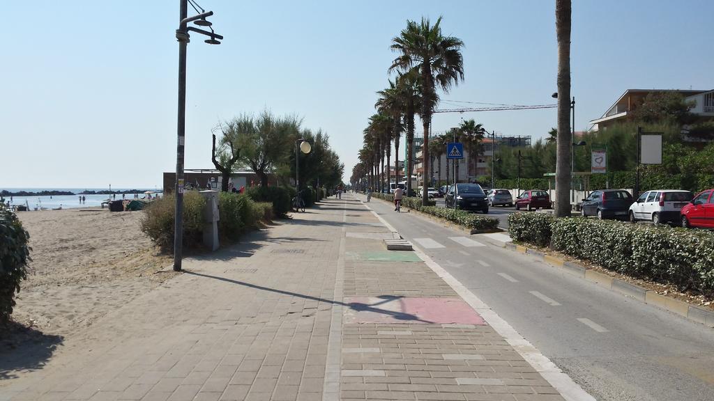Montesilvano Marina My Beachouse חדר תמונה